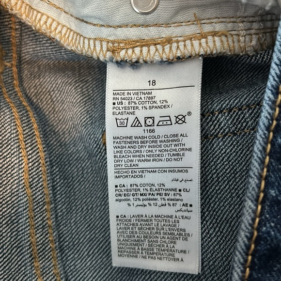 Plus - Old Navy Blue Denim Shorts - 18 - Picture 9 of 9